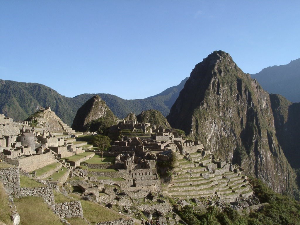 Machu Picchu full Peru
